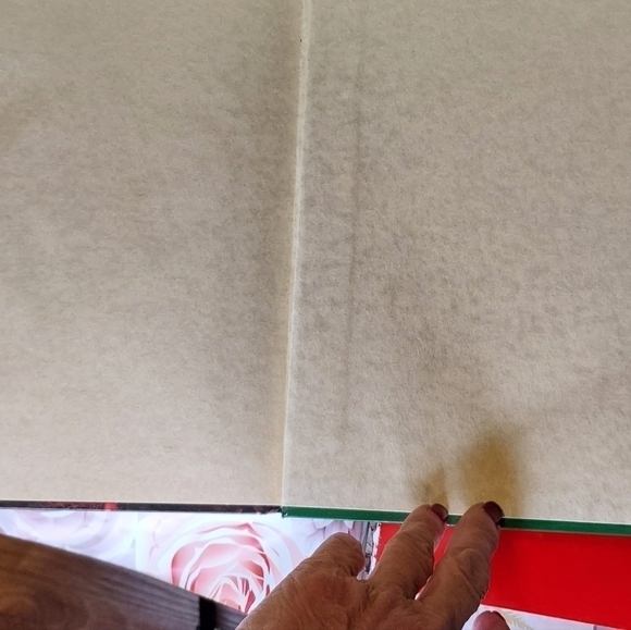 2 Southern living cookbooks 1999 Annual recipes and 1998 annual recipes - Picture 12 of 16